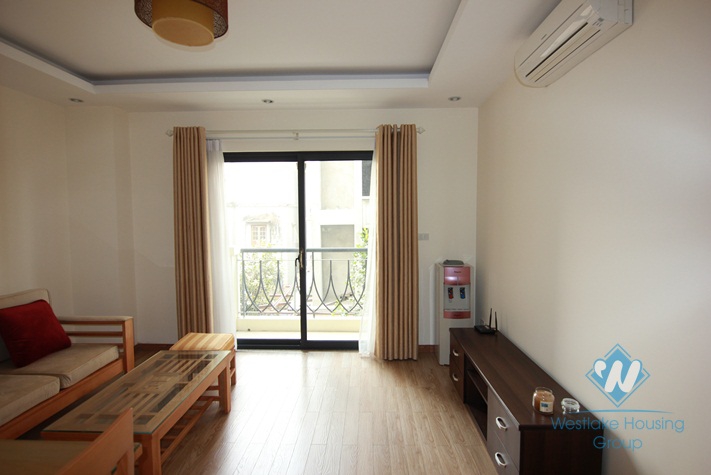 Bright and airy serviced apartment for rent in Au Co alley, Tay Ho, Hanoi